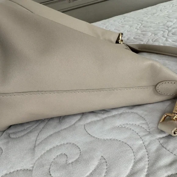 POM POM LONDON: Lambeth Bag Maple Pebble Grain Stone 🌸 - Picture 7 of 8